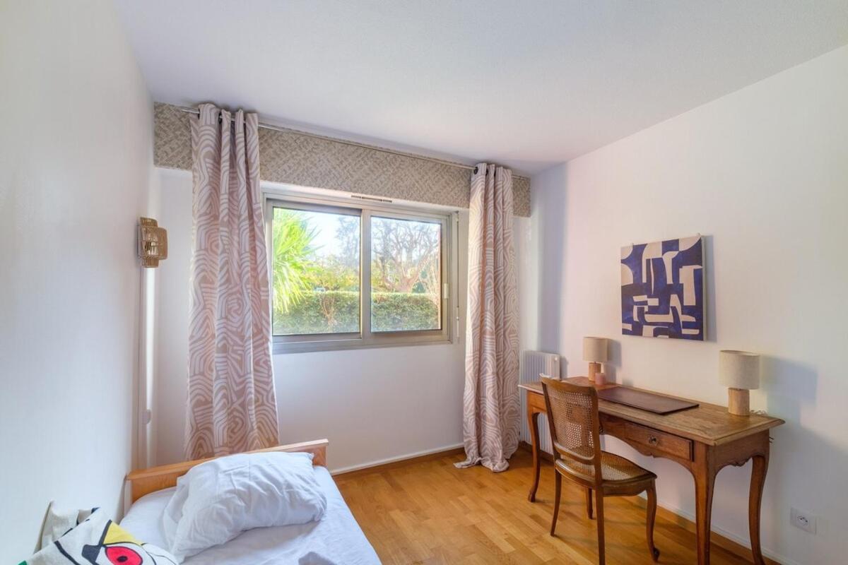 Le Riviera ~ Jardin ~ Parking ~ Climatisation Apartment Cagnes-sur-Mer Luaran gambar